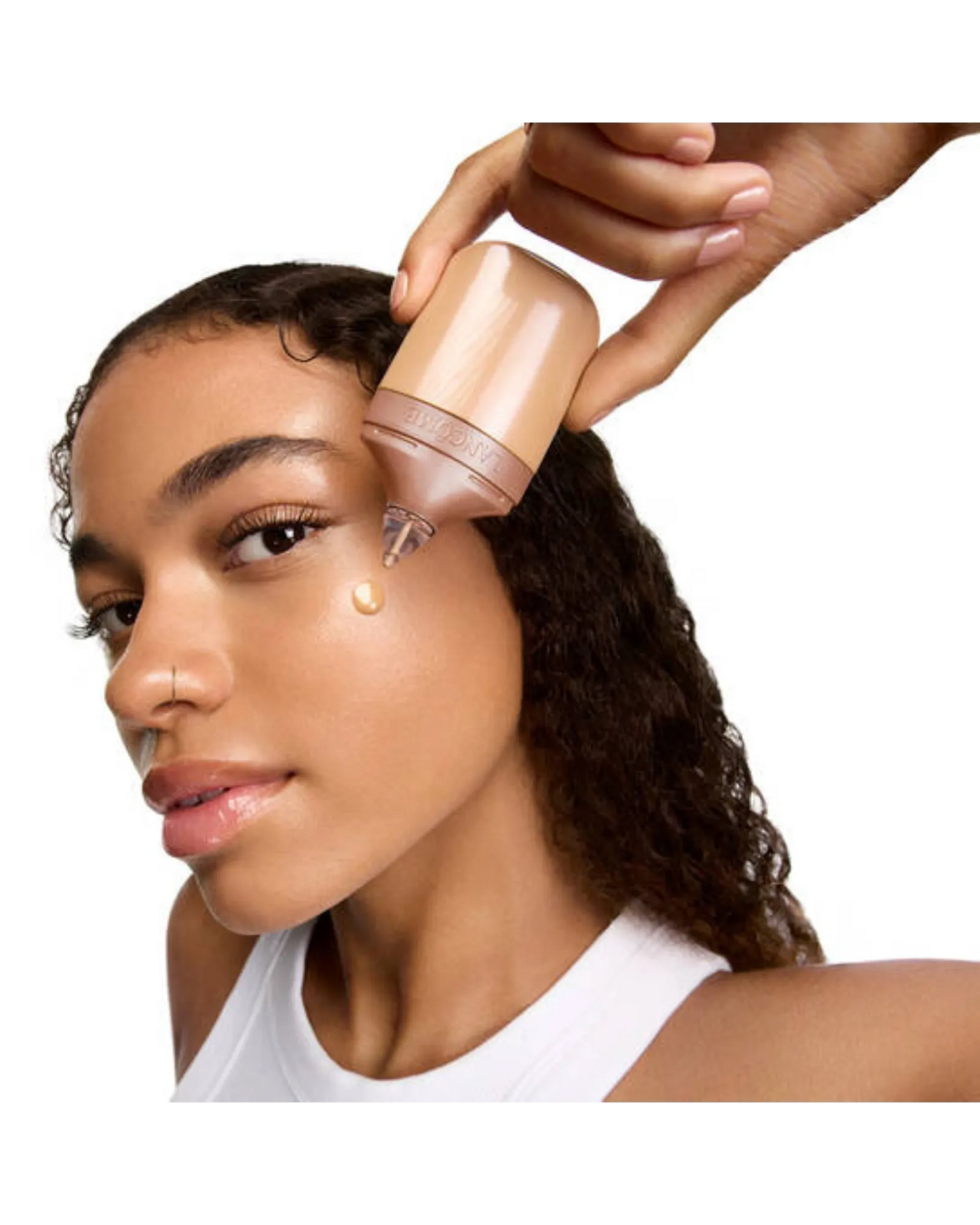 Skin Idole 3 Serum Supertint 42C