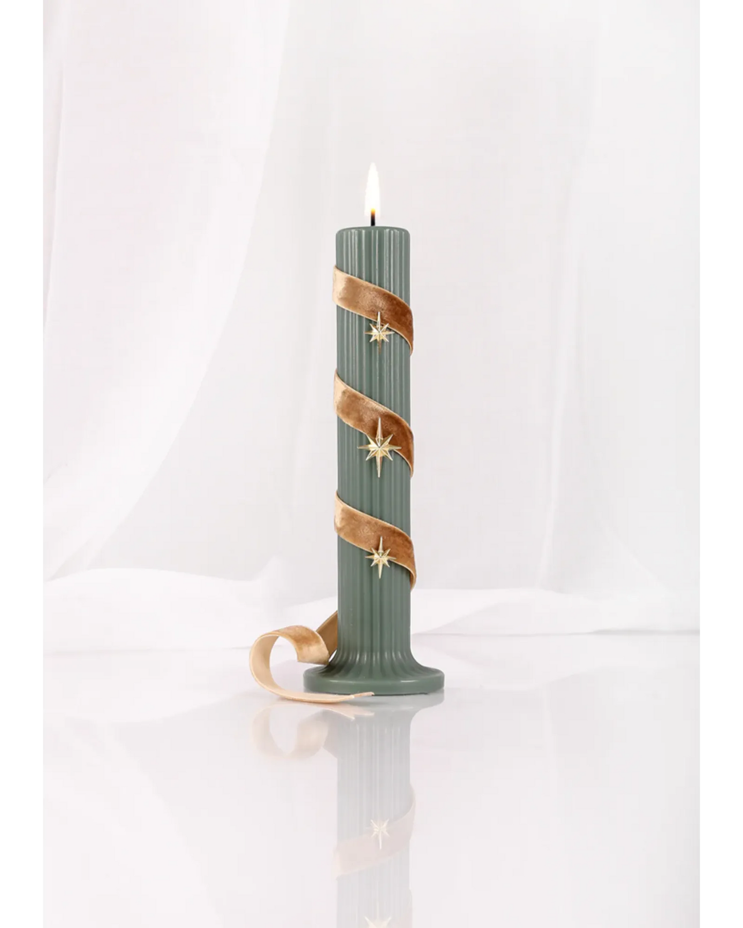 Smith&Co Amber & Freesia Pillar Candle 250g