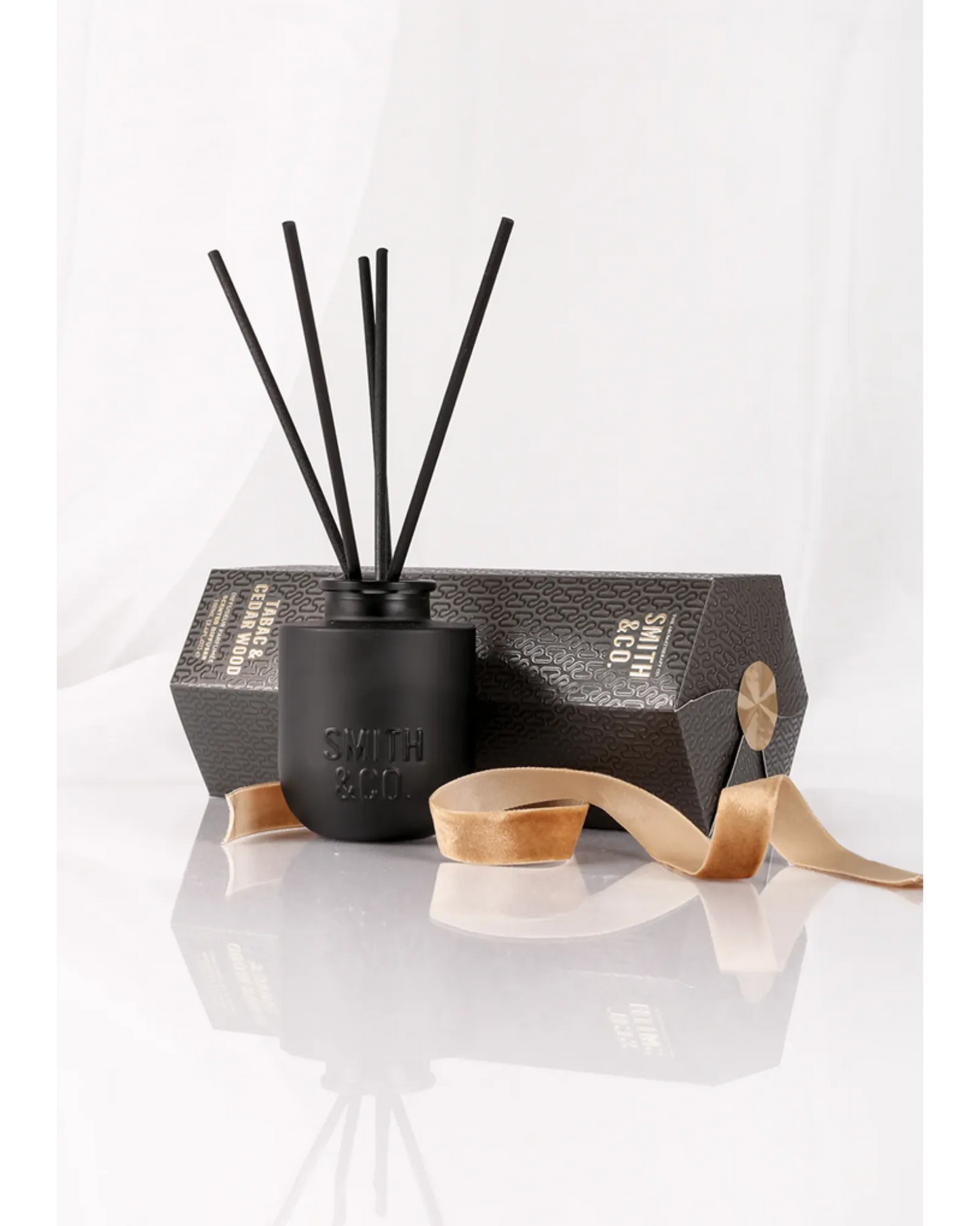 Smith&Co Tabac & Cedar Wood Reed Diffuser 100ml